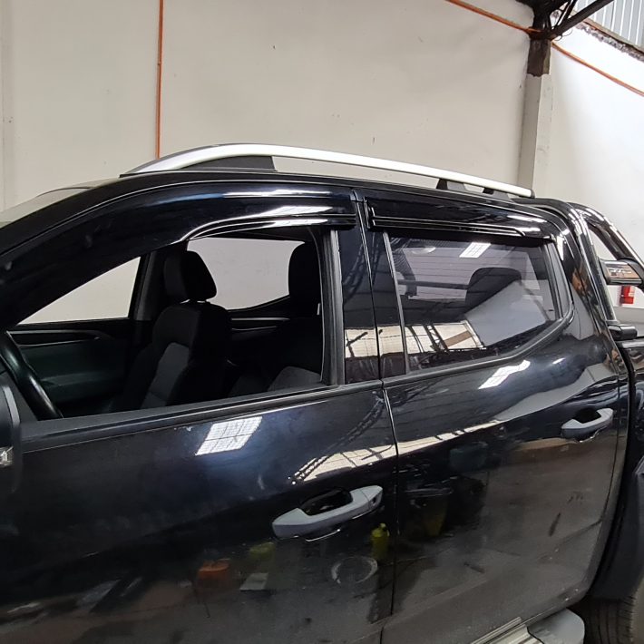 Barras de techo L200 gris