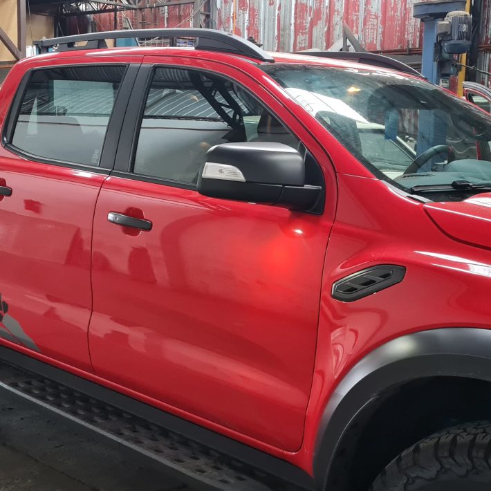 Barras de techo L200 negra